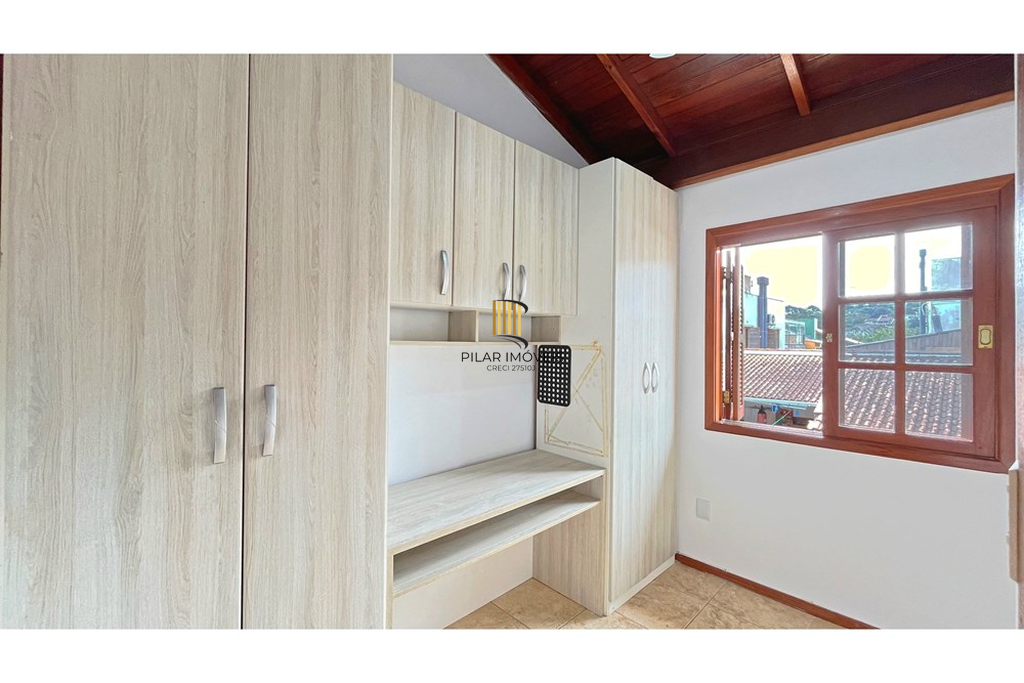 Casa 3 dormitórios no bairro Vila Nova