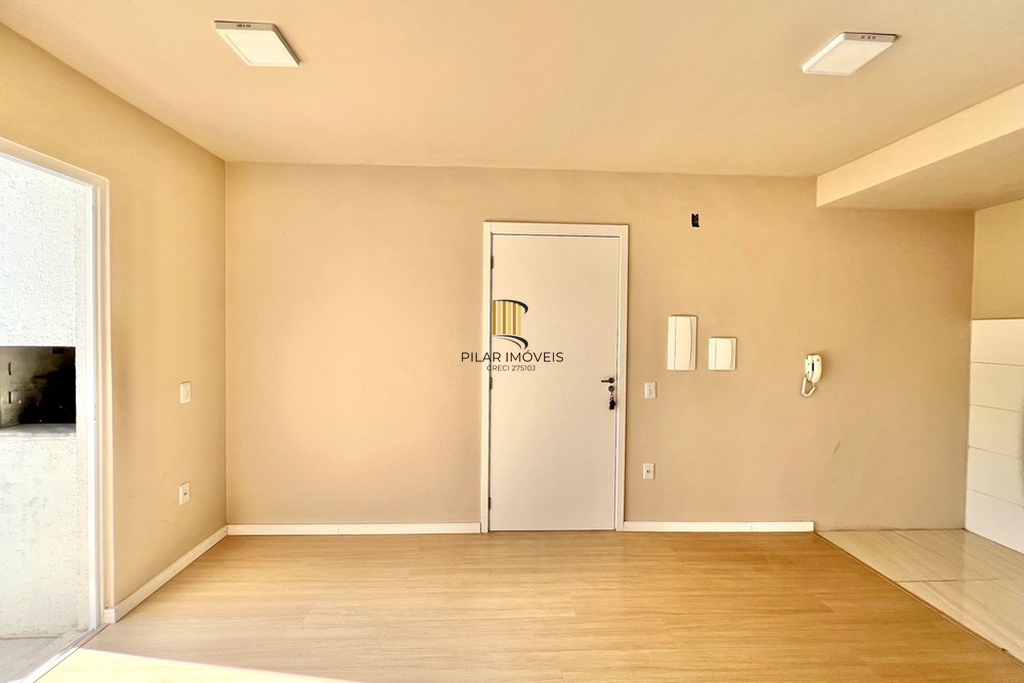 Apartamento 2 dormitórios no bairro Olaria