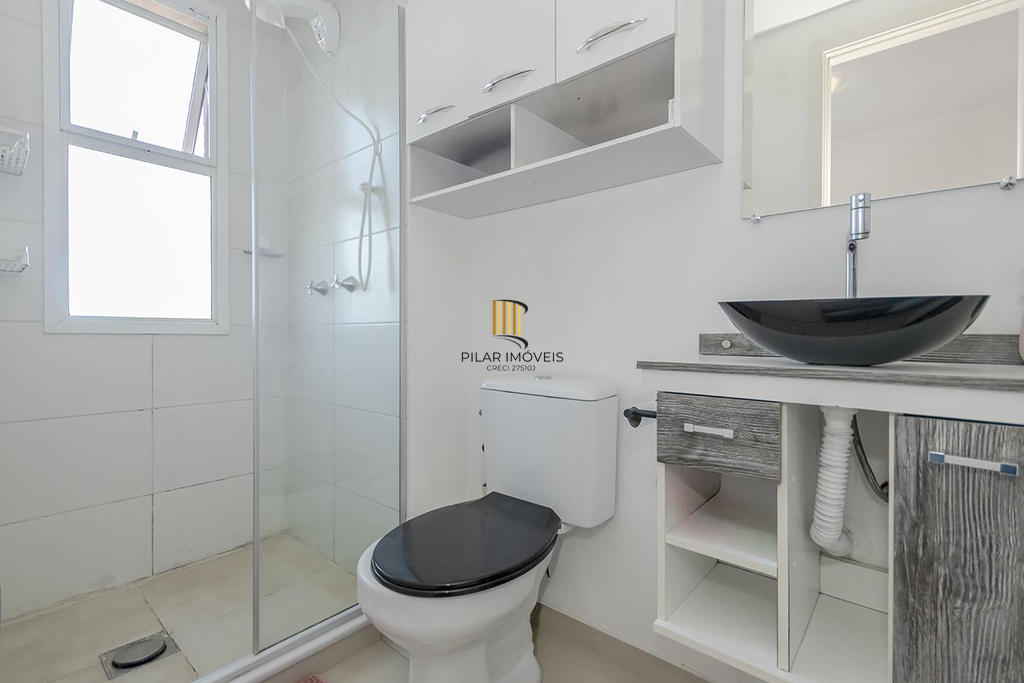 Apartamento 3 dormitórios no bairro Azenha