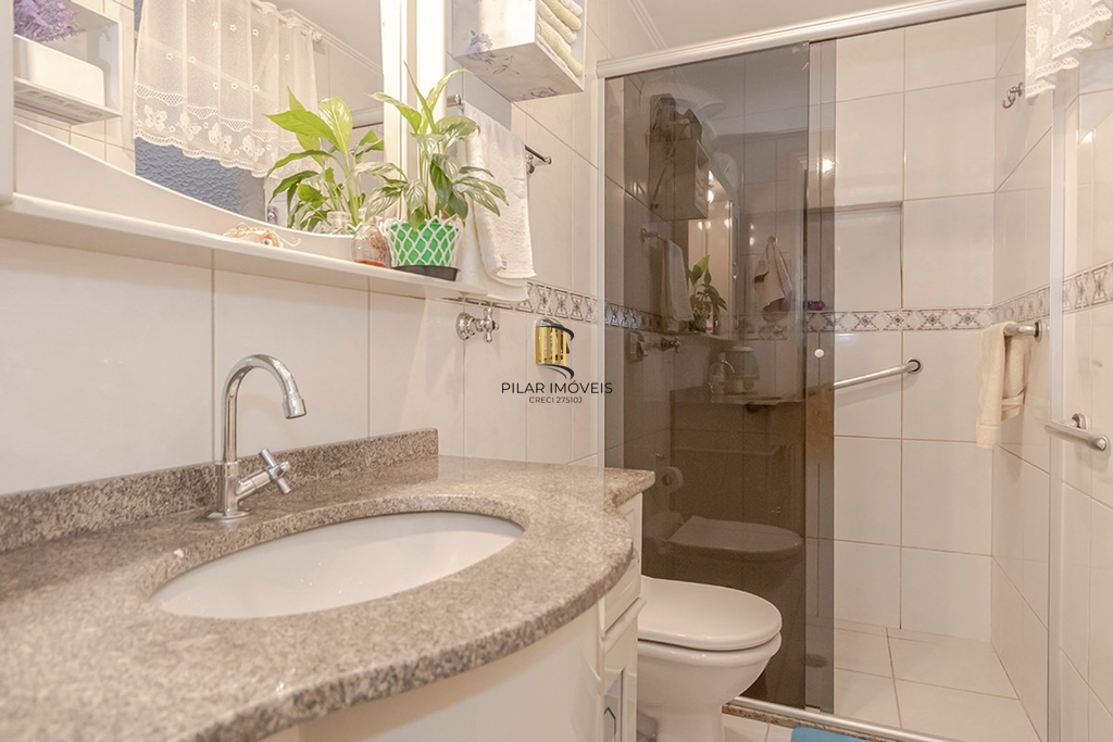 Apartamento 2 dormitórios no bairro Vila Ipiranga