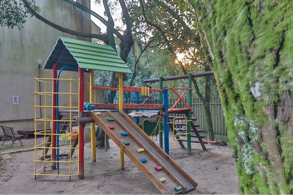 Casa de Condomínio 3 dormitórios no bairro Nonoai