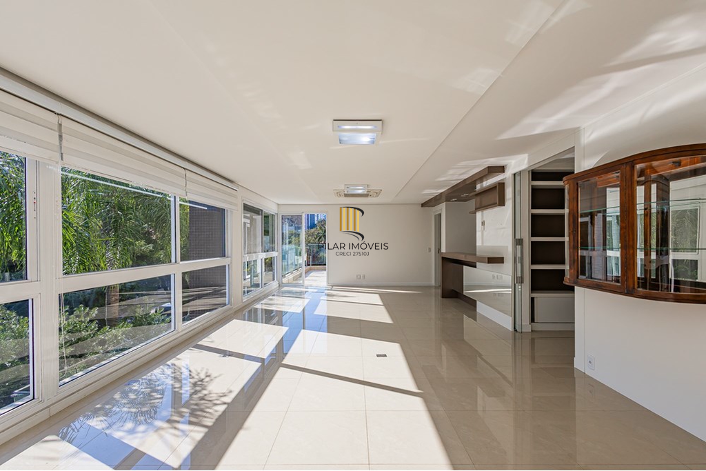 Apartamento 3 dormitórios no bairro Petrópolis