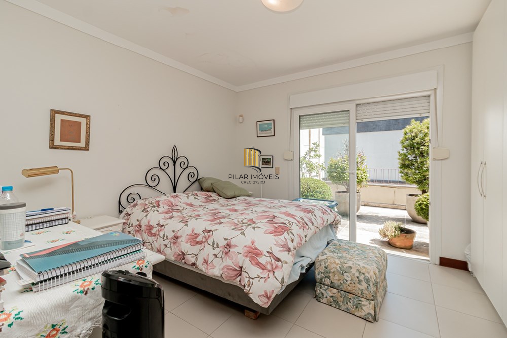 Cobertura 4 dormitórios no bairro Bela Vista