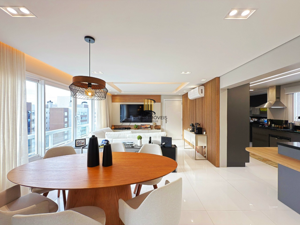 Apartamento 3 dormitórios no bairro Menino Deus