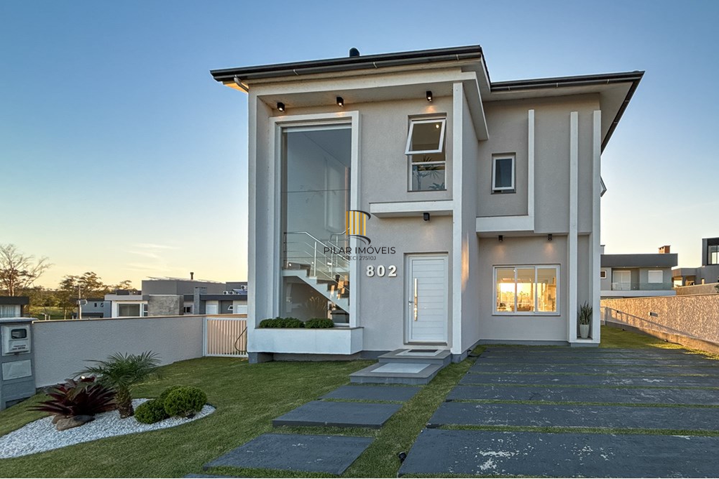 Casa de Condomínio 3 dormitórios no bairro Sanga Funda