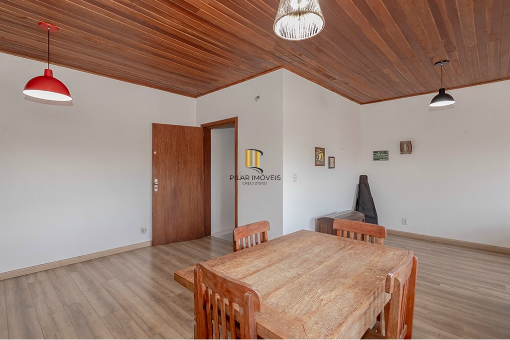 Casa 4 dormitórios no bairro Cavalhada