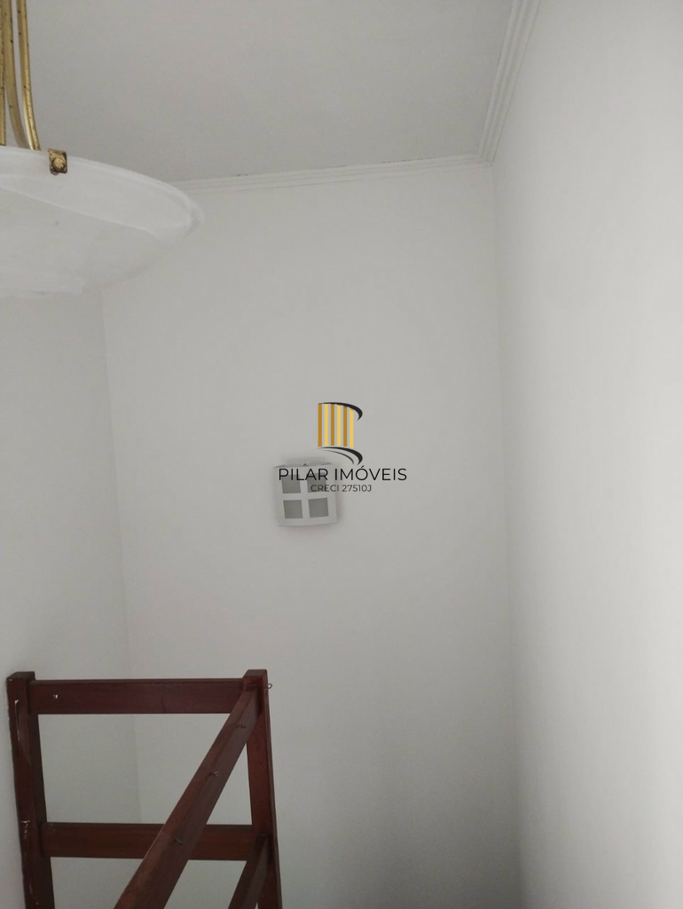 Casa de Condomínio 4 dormitórios no bairro Jardim Itu