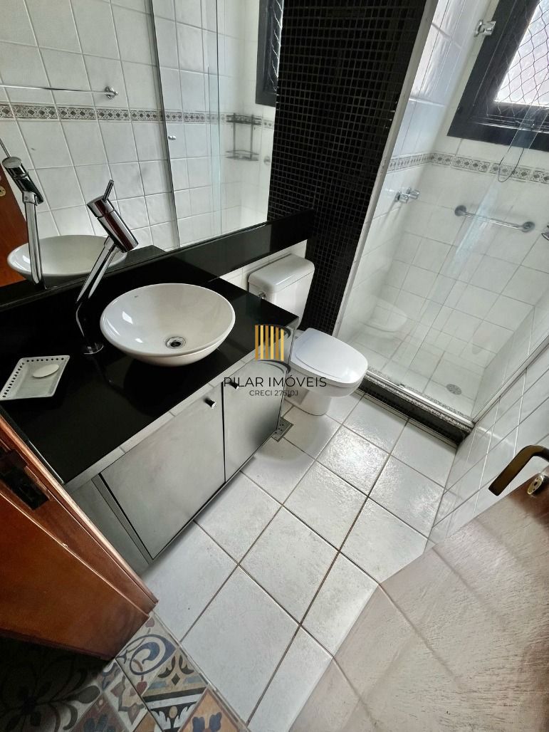 Apartamento 3 dormitórios no bairro Petrópolis