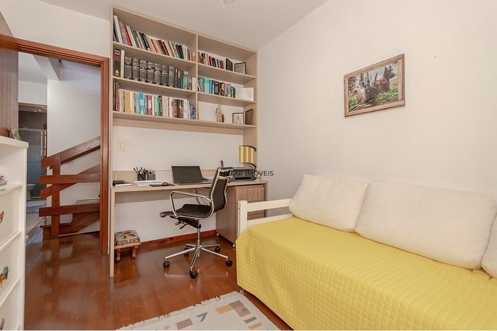 Casa de Condomínio 3 dormitórios no bairro Tristeza