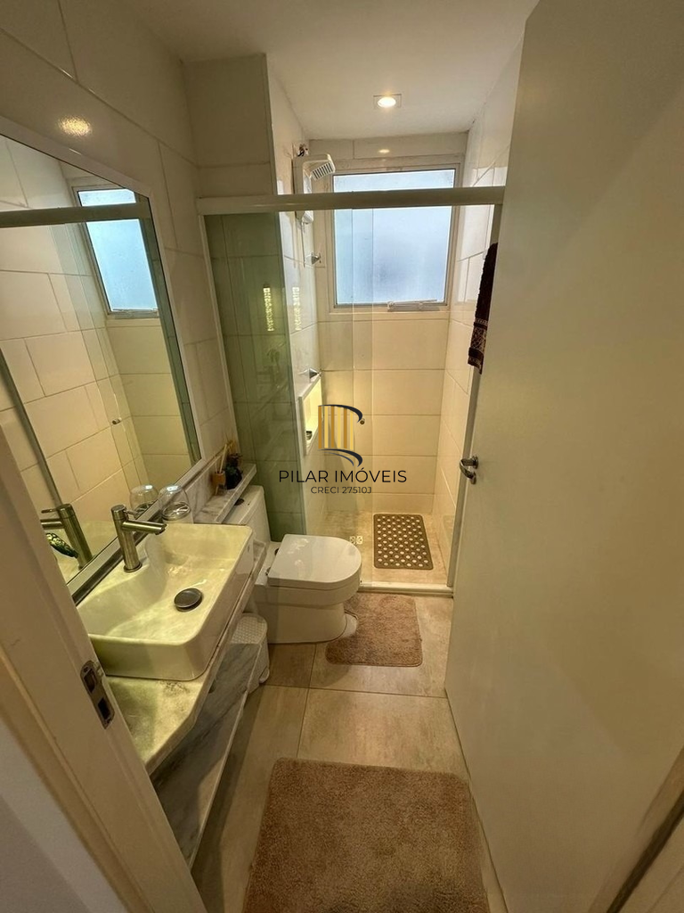 Apartamento 2 dormitórios no bairro Mário Quintana