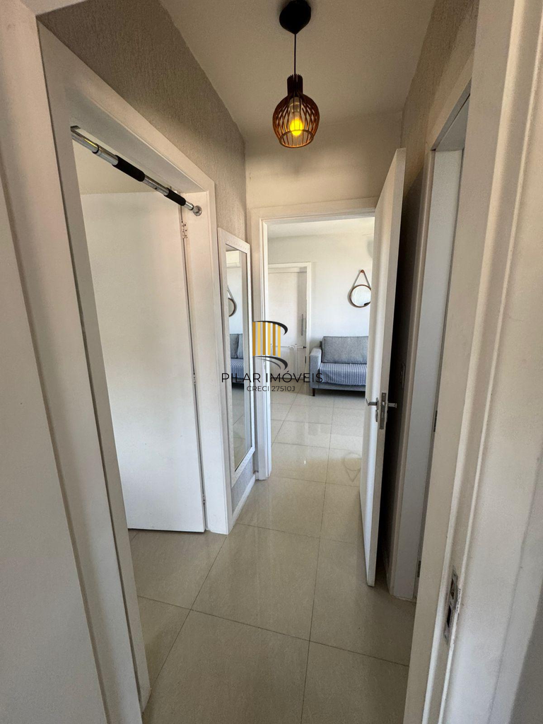 Apartamento 2 dormitórios no bairro Camaquã