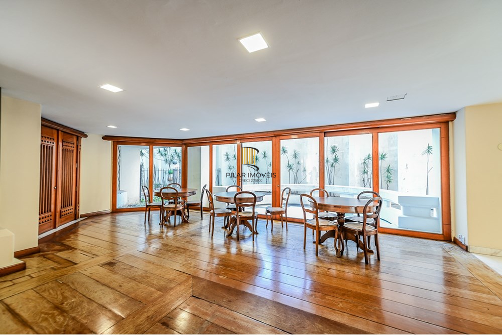 Apartamento 4 dormitórios no bairro Independência