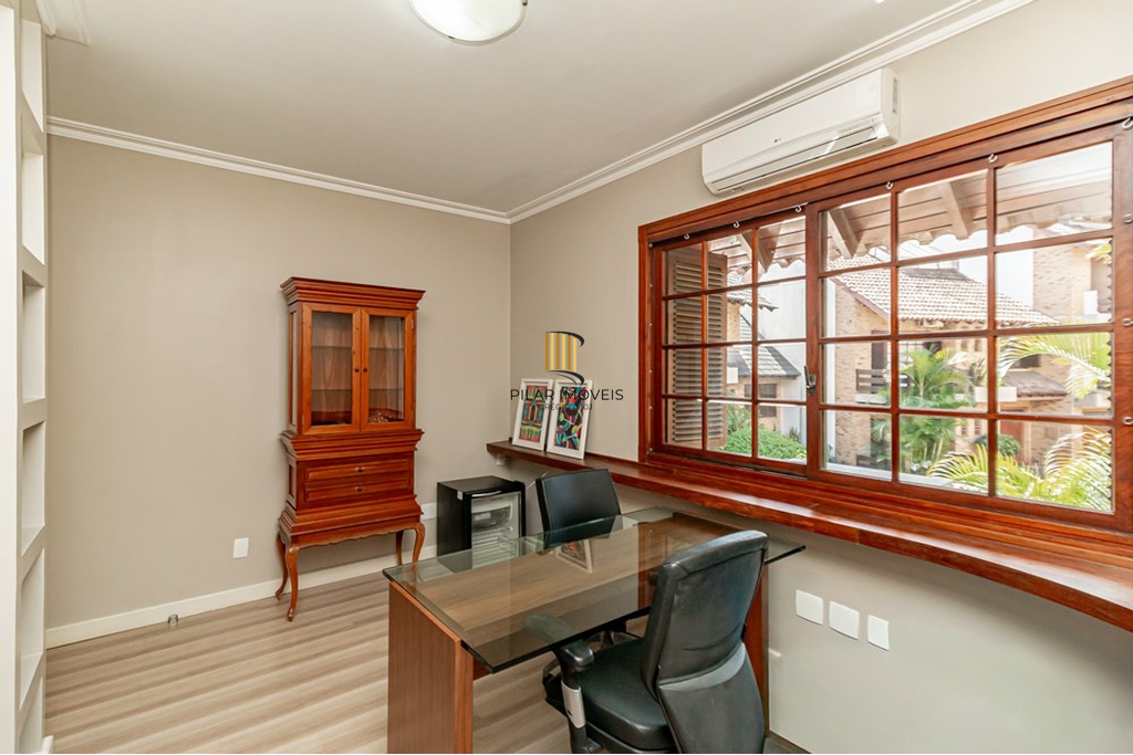 Casa de Condomínio 4 dormitórios no bairro Bela Vista