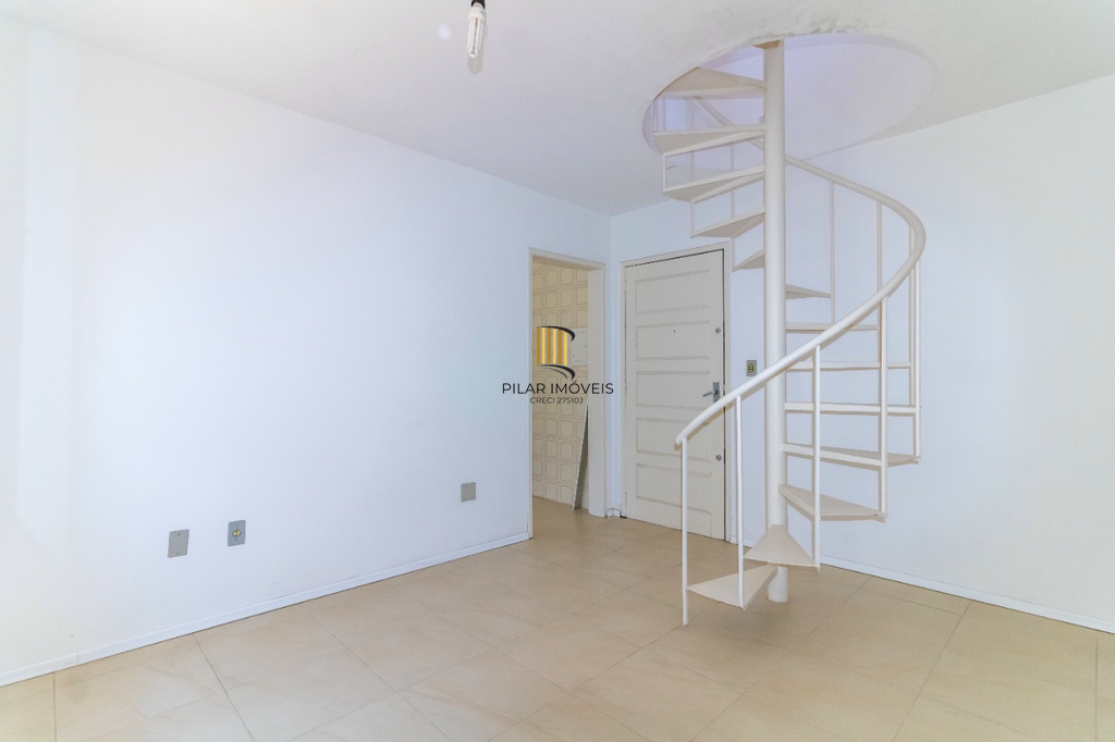 Cobertura 1 dormitório no bairro Santa Tereza