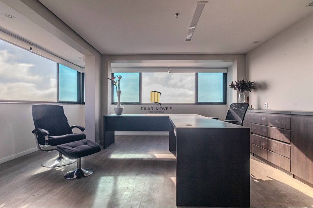 Sala Comercial no bairro Três Figueiras - Pilar Imóveis