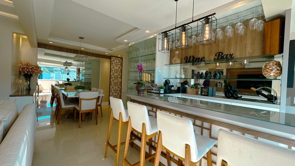 Apartamento 2 dormitórios no bairro Jardim Carvalho