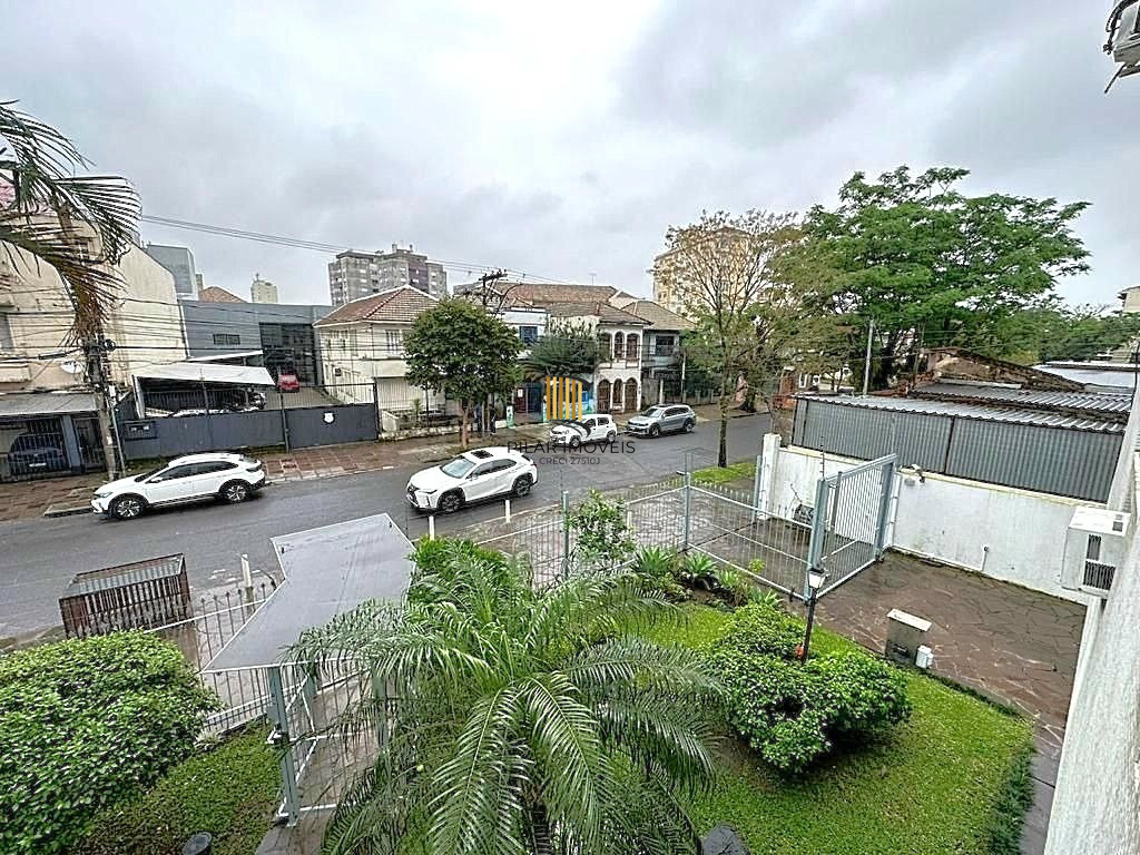 Apartamento 4 dormitórios no bairro Floresta