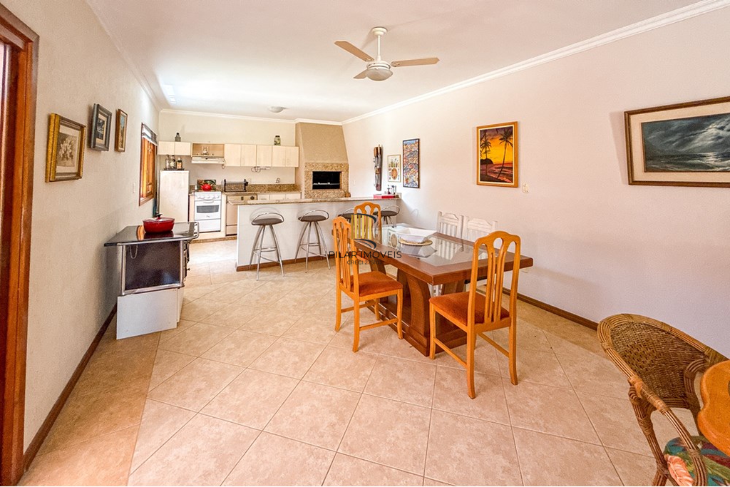 Casa 6 dormitórios no bairro Marechal Rondon