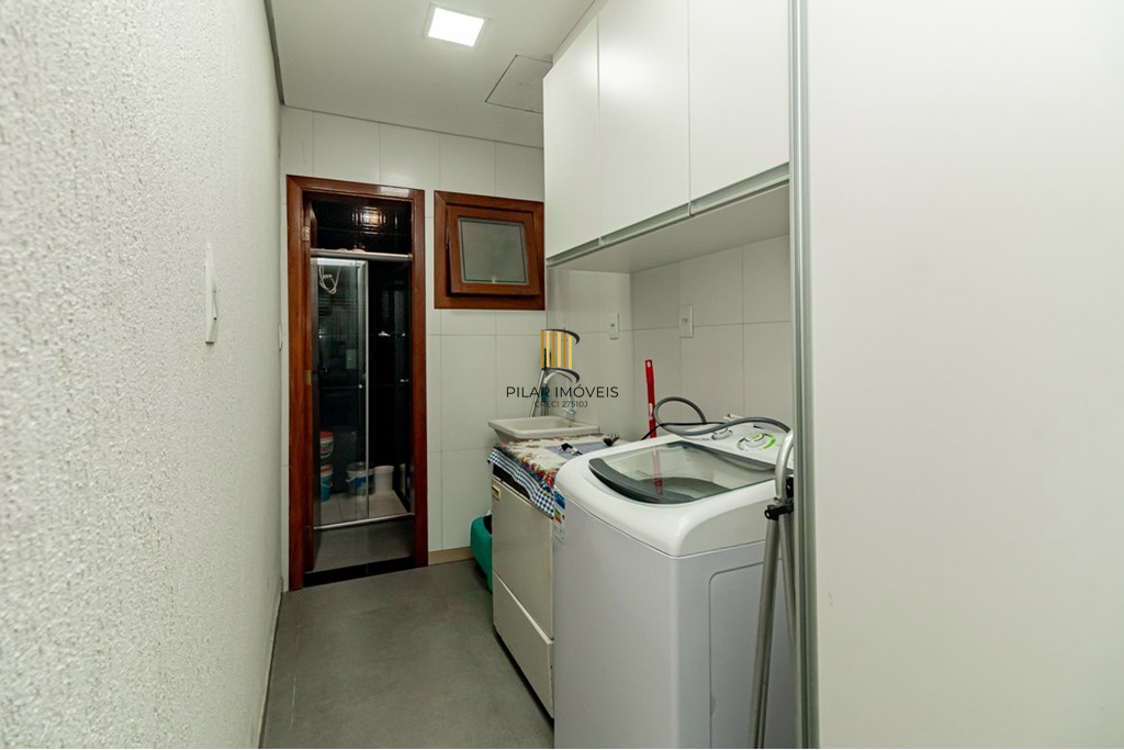 Casa 4 dormitórios no bairro Jardim Planalto