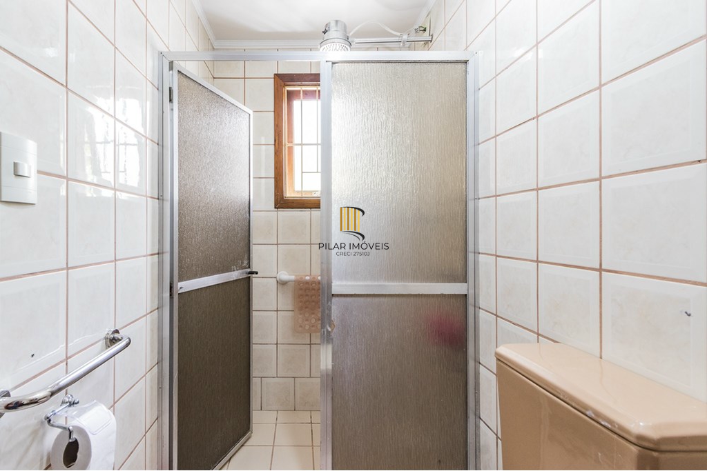 Casa 3 dormitórios no bairro Medianeira