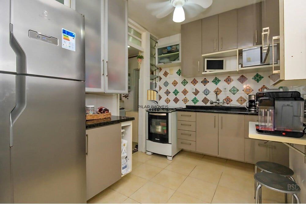 Apartamento 2 dormitórios no bairro Centro Histórico