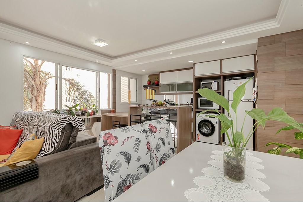Apartamento 2 dormitórios no bairro Vila Ipiranga