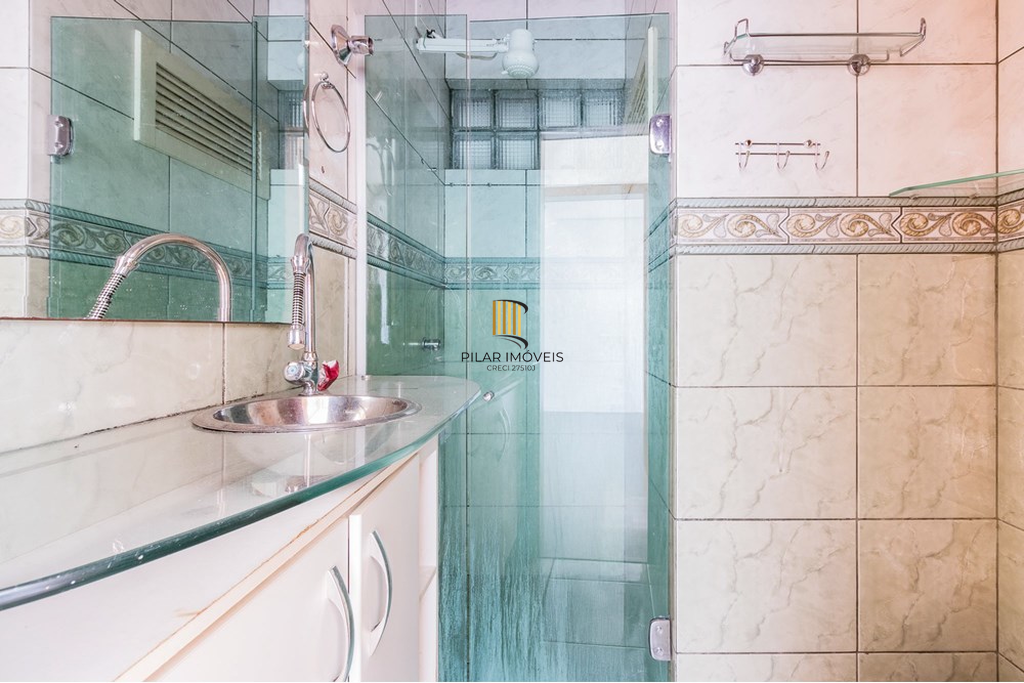 Cobertura 2 dormitórios no bairro Cristo Redentor