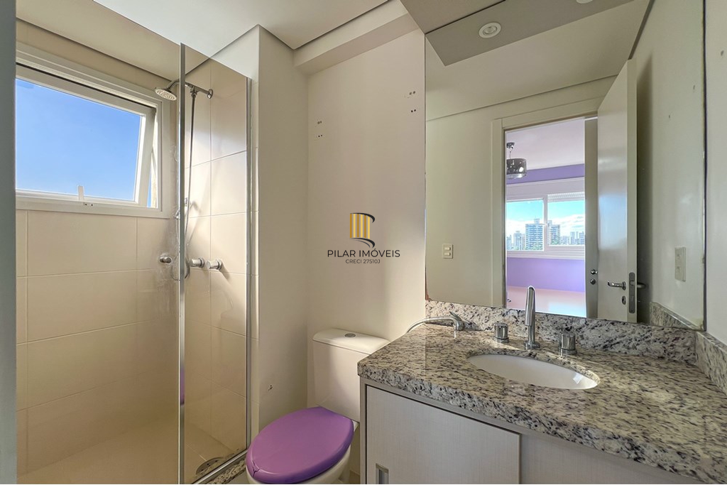 Apartamento 2 dormitórios no bairro Azenha