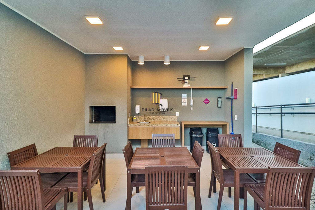 Apartamento 2 dormitórios no bairro Sarandi
