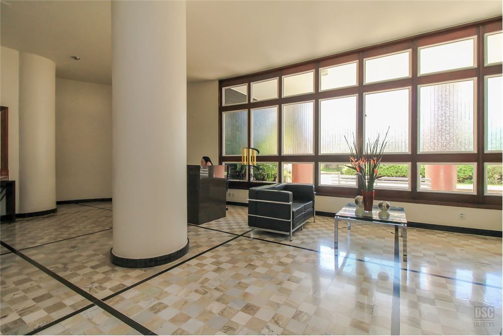 Apartamento 4 dormitórios no bairro Centro Histórico
