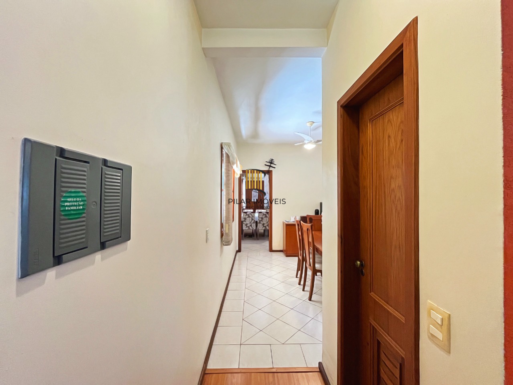 Casa 3 dormitórios no bairro Santana