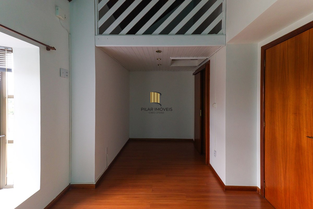 Casa de Condomínio 3 dormitórios no bairro Jardim Itu