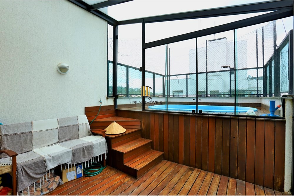 Cobertura 3 dormitórios no bairro Tristeza