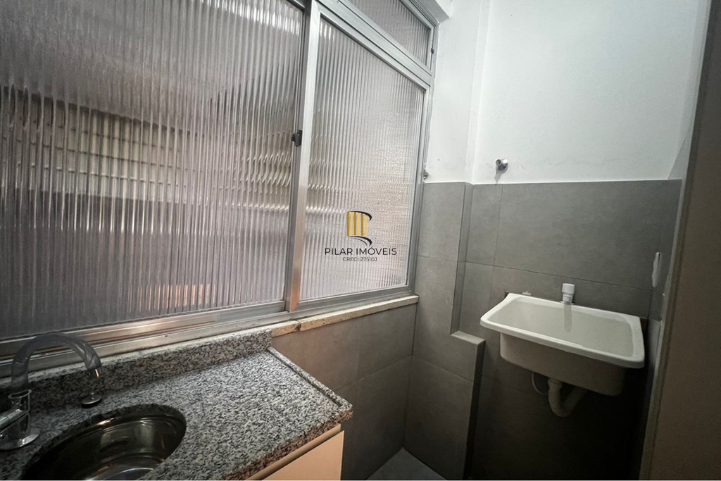 Apartamento 2 dormitórios no bairro Cidade Baixa