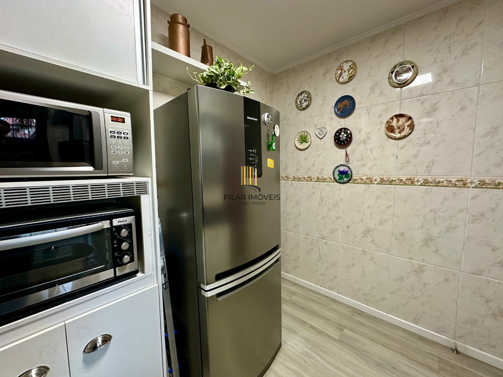 Casa 2 dormitórios no bairro Hípica