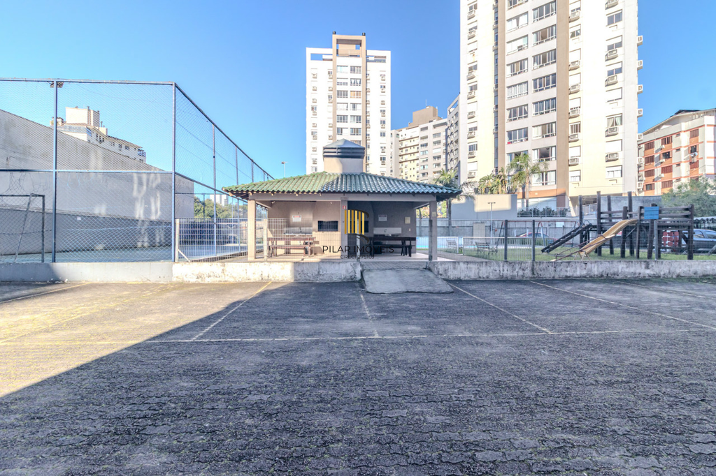 Apartamento 3 dormitórios no bairro Centro