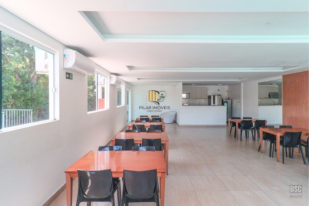 Apartamento 2 dormitórios no bairro Rubem Berta