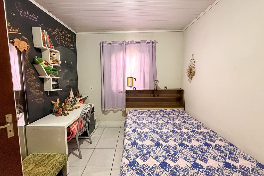 Casa 2 dormitórios no bairro Capão da Cruz