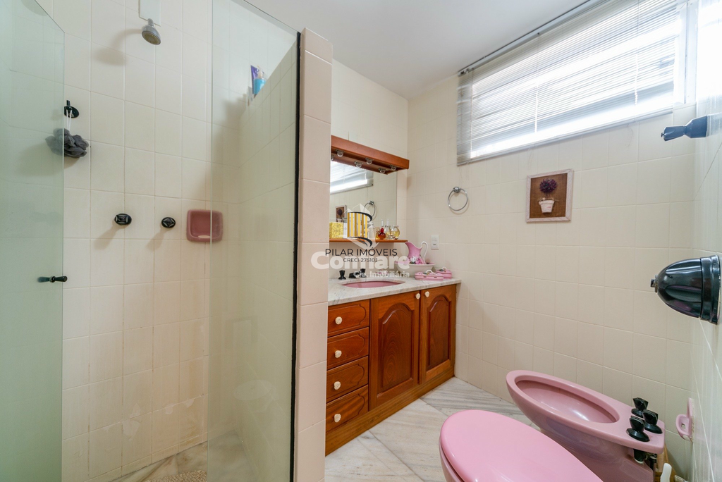 Apartamento 4 dormitórios no bairro Petrópolis