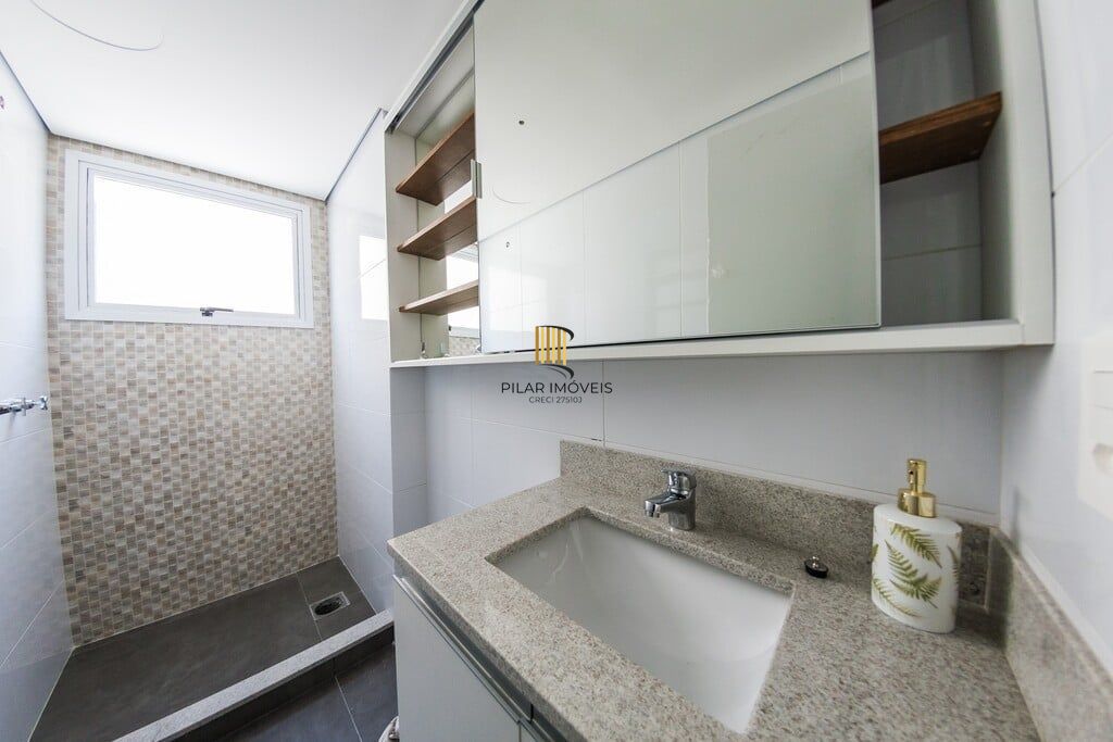 Apartamento 2 dormitórios no bairro Menino Deus