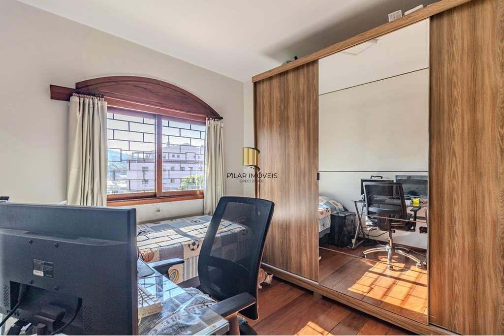 Cobertura 3 dormitórios no bairro Cristal