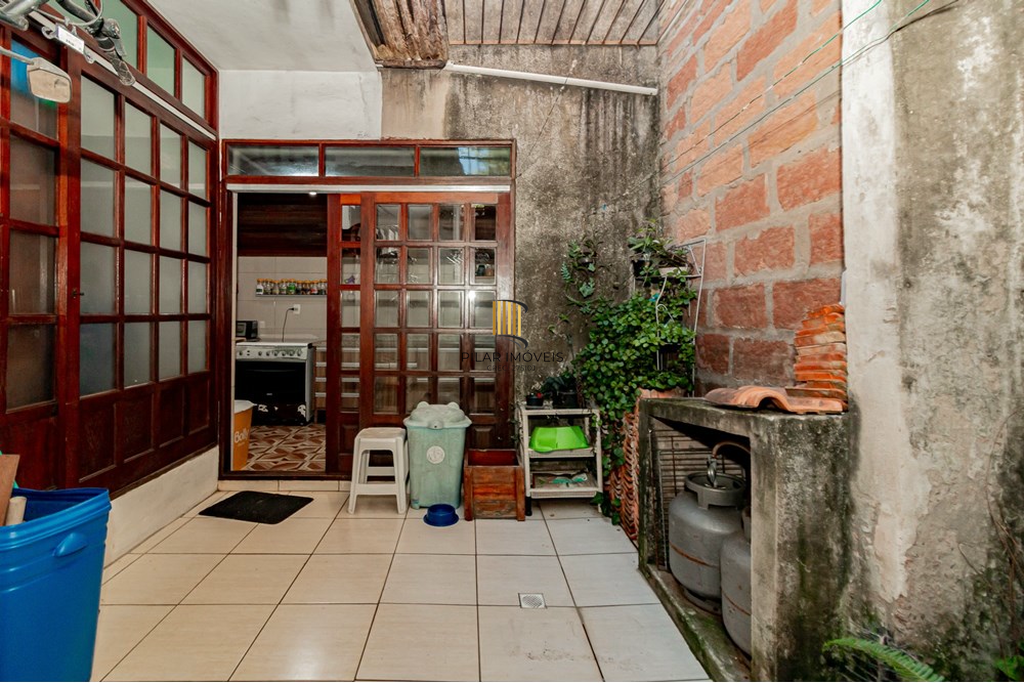 Casa de Condomínio 3 dormitórios no bairro Glória