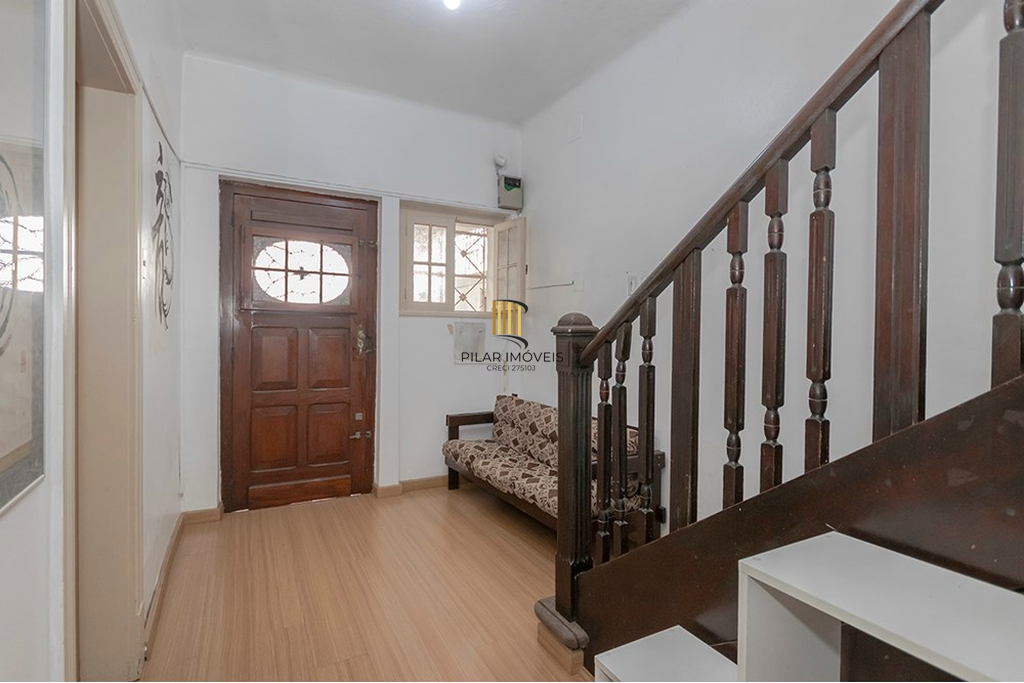 Casa 4 dormitórios no bairro Bom Fim