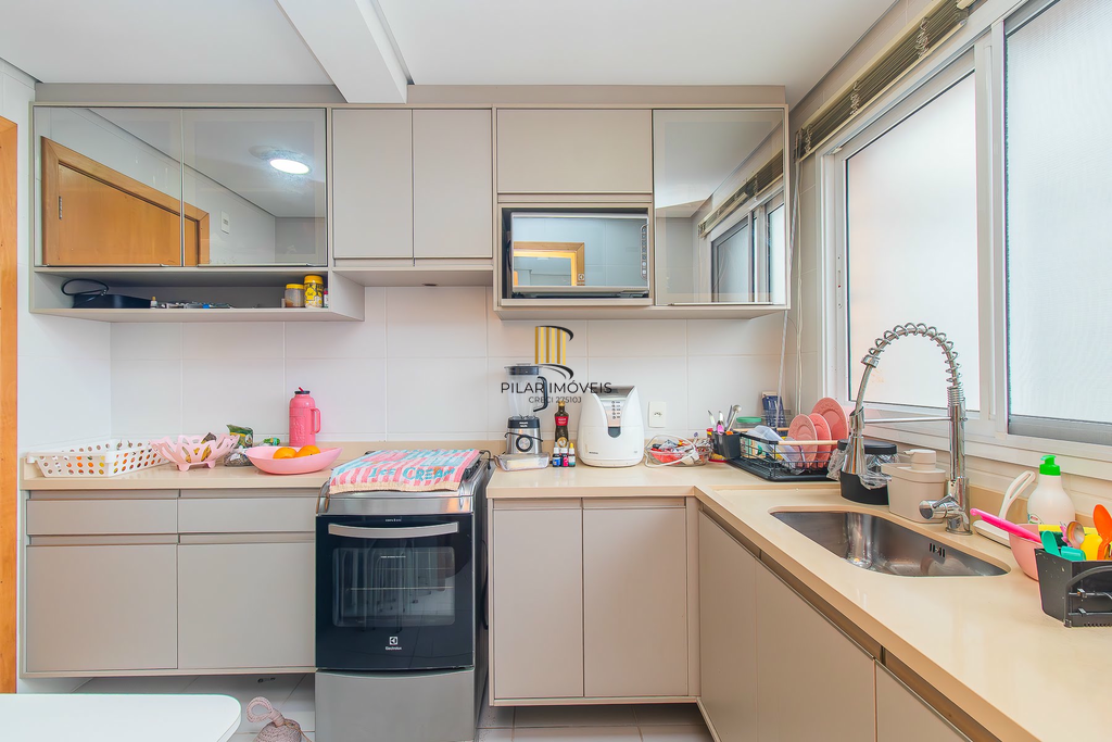 Apartamento 2 dormitórios no bairro Menino Deus