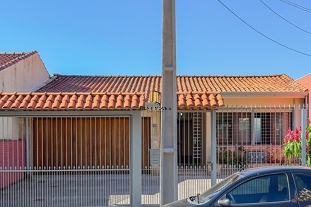 Casa 3 dormitórios no bairro Jardim Lindóia