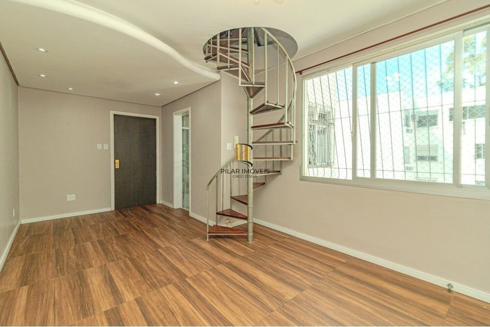 Cobertura 2 dormitórios no bairro Santana