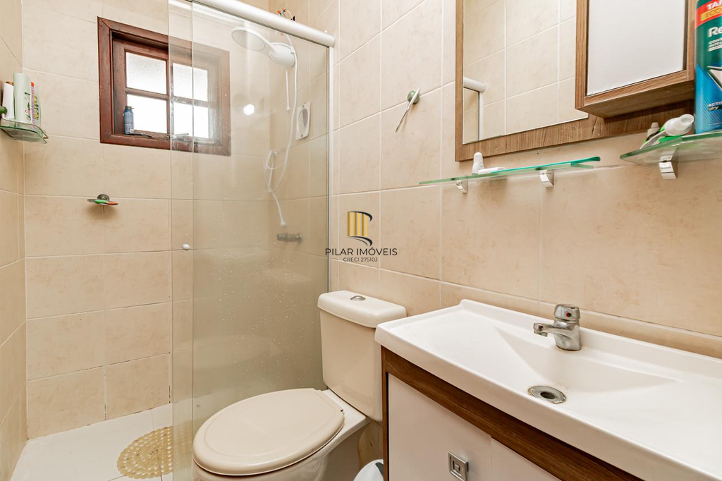 Casa 3 dormitórios no bairro Hípica