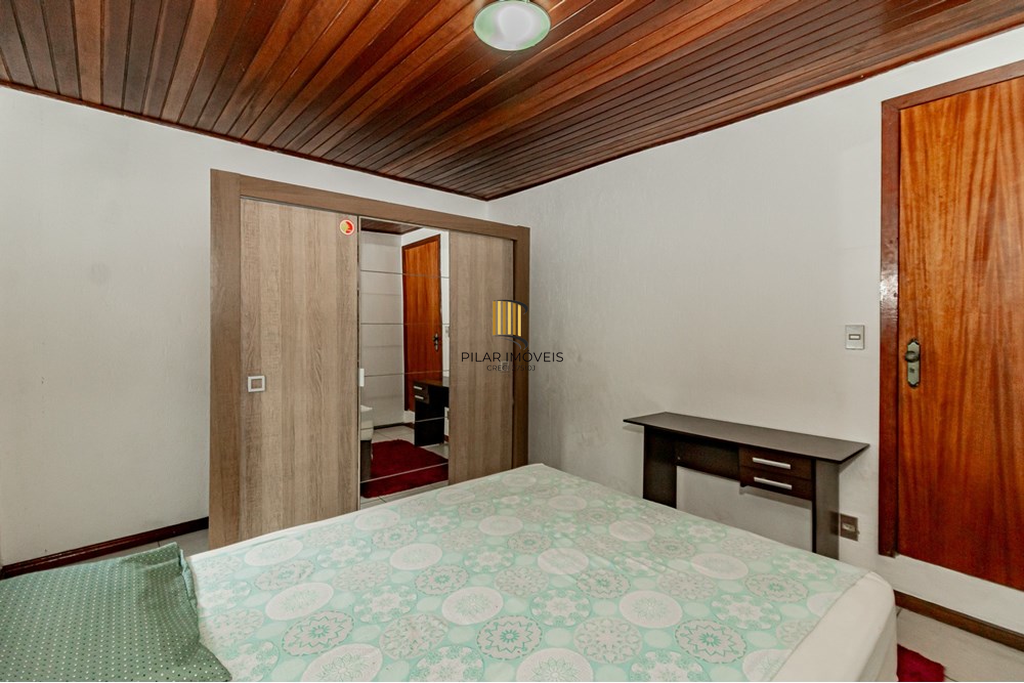 Casa 4 dormitórios no bairro Jardim Itu Sabará