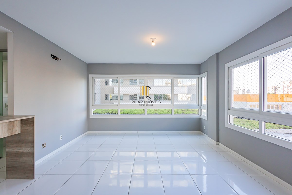 Apartamento 3 dormitórios no bairro Vila Ipiranga