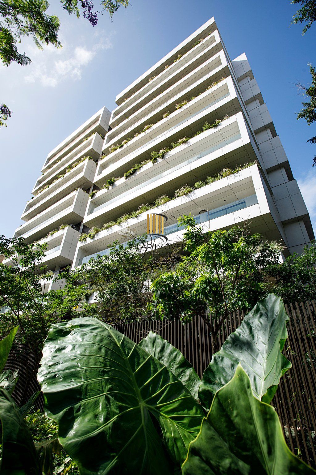 Apartamento 3 dormitórios no bairro Moinhos de Vento